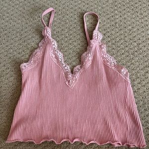 Seamless lace cropped tank